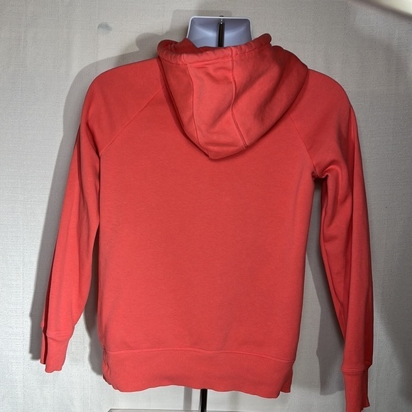 under Armour  hoodie size XS, Cantaloupe color, in good condition - Picture 2 of 6